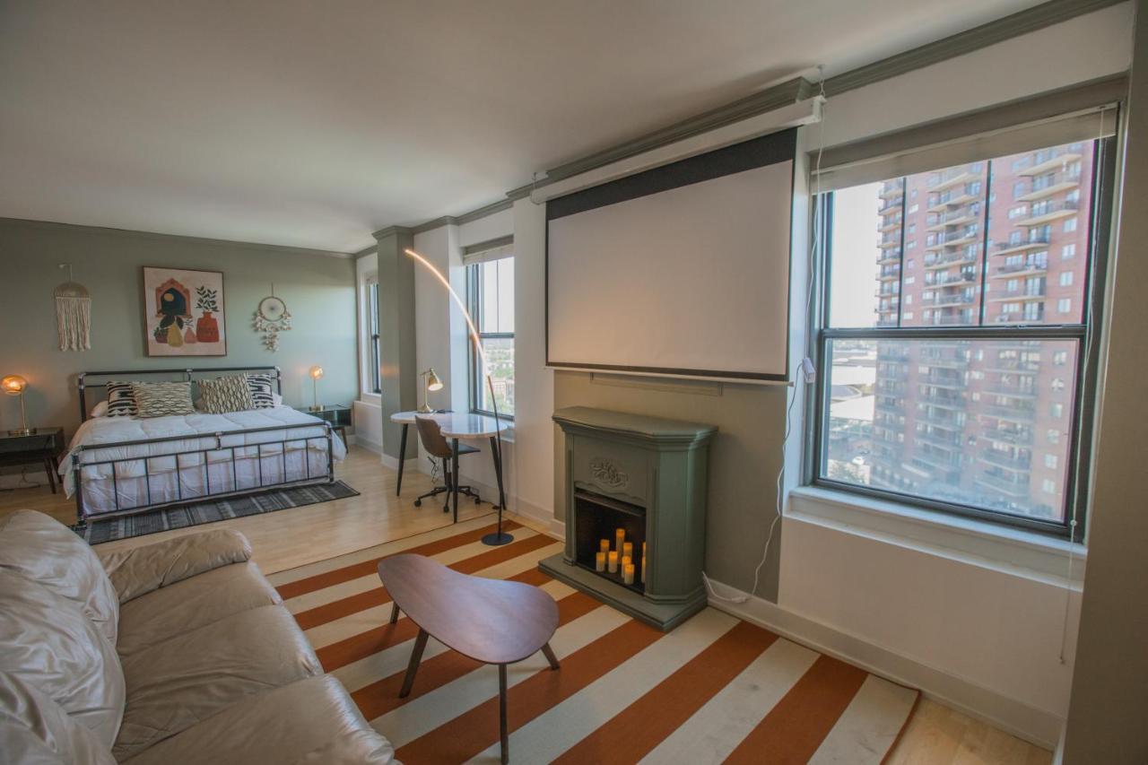 Designer Downtown Condo Suite - Splendid View Des Moines Zewnętrze zdjęcie